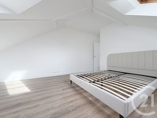 Appartement T2 à louer - 2 pièces - 40.1 m2 - BOULOGNE BILLANCOURT - 92 - ILE-DE-FRANCE - Century 21 Agence Jaurès