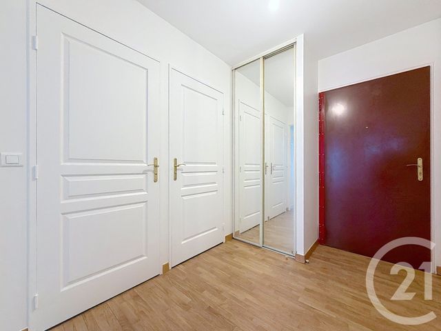 Appartement T2 à louer - 2 pièces - 43.03 m2 - ISSY LES MOULINEAUX - 92 - ILE-DE-FRANCE - Century 21 Agence Jaurès