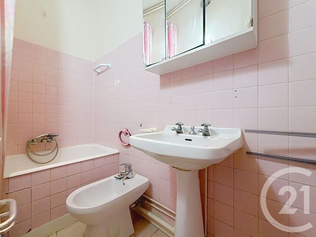 Appartement F2 à vendre - 2 pièces - 41.48 m2 - BOULOGNE BILLANCOURT - 92 - ILE-DE-FRANCE - Century 21 Agence Jaurès