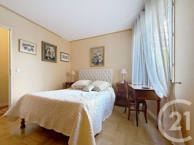 Appartement F3 à vendre - 3 pièces - 74.67 m2 - BOULOGNE BILLANCOURT - 92 - ILE-DE-FRANCE - Century 21 Agence Jaurès