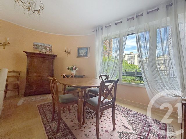Appartement F3 à vendre - 3 pièces - 74.67 m2 - BOULOGNE BILLANCOURT - 92 - ILE-DE-FRANCE - Century 21 Agence Jaurès