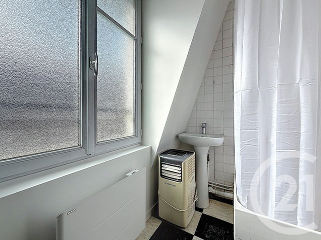 Appartement Studio à louer - 1 pièce - 11.66 m2 - PARIS - 75016 - ILE-DE-FRANCE - Century 21 Agence Jaurès