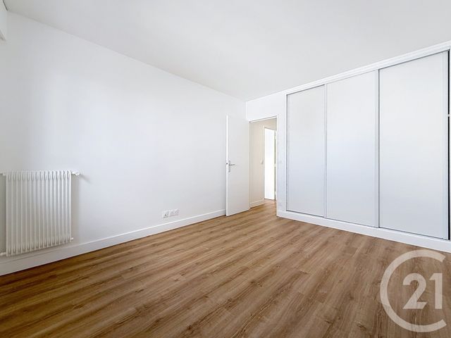 Appartement T2 à louer - 2 pièces - 49.78 m2 - PARIS - 75015 - ILE-DE-FRANCE - Century 21 Agence Jaurès