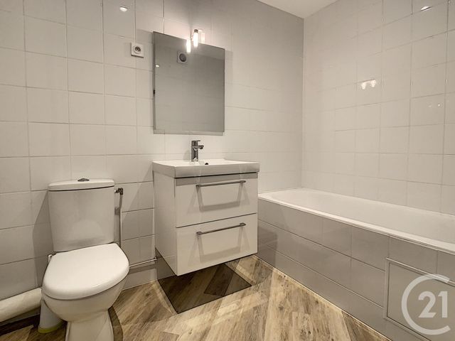 Appartement T2 à louer - 2 pièces - 42.71 m2 - BOULOGNE BILLANCOURT - 92 - ILE-DE-FRANCE - Century 21 Agence Jaurès