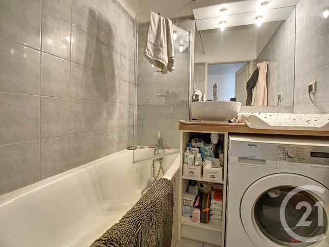 Appartement T2 à louer - 2 pièces - 48.59 m2 - BOULOGNE BILLANCOURT - 92 - ILE-DE-FRANCE - Century 21 Agence Jaurès