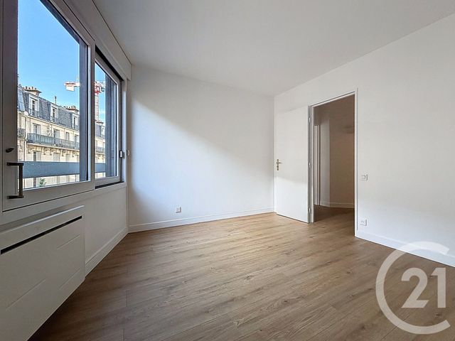 Appartement T4 à louer - 4 pièces - 105.87 m2 - PARIS - 75015 - ILE-DE-FRANCE - Century 21 Agence Jaurès