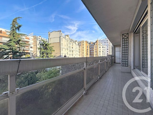 Appartement T4 à louer - 4 pièces - 105.87 m2 - PARIS - 75015 - ILE-DE-FRANCE - Century 21 Agence Jaurès