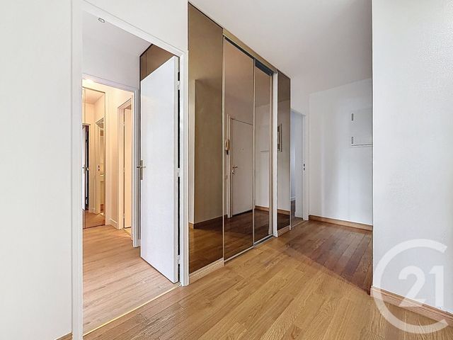 Appartement T4 à louer - 4 pièces - 105.87 m2 - PARIS - 75015 - ILE-DE-FRANCE - Century 21 Agence Jaurès