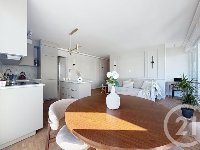 Appartement F3 à vendre - 3 pièces - 56.09 m2 - BOULOGNE BILLANCOURT - 92 - ILE-DE-FRANCE - Century 21 Agence Jaurès