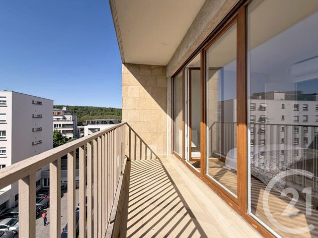 Appartement F3 à vendre - 3 pièces - 56.09 m2 - BOULOGNE BILLANCOURT - 92 - ILE-DE-FRANCE - Century 21 Agence Jaurès