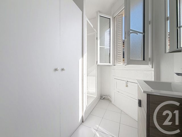 Appartement F2 à vendre - 3 pièces - 54.09 m2 - BOULOGNE BILLANCOURT - 92 - ILE-DE-FRANCE - Century 21 Agence Jaurès