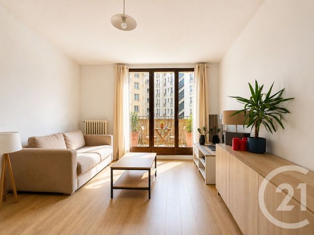 Appartement F2 à vendre - 2 pièces - 45.17 m2 - BOULOGNE BILLANCOURT - 92 - ILE-DE-FRANCE - Century 21 Agence Jaurès