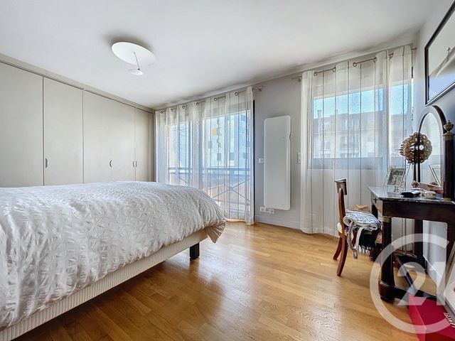 Appartement F5 à vendre - 5 pièces - 219.94 m2 - BOULOGNE BILLANCOURT - 92 - ILE-DE-FRANCE - Century 21 Agence Jaurès