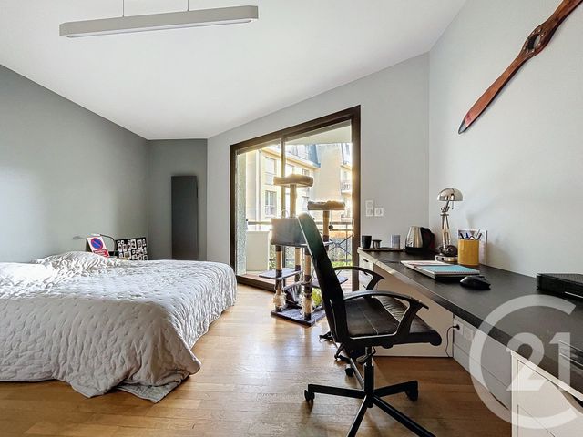 Appartement F5 à vendre - 5 pièces - 219.94 m2 - BOULOGNE BILLANCOURT - 92 - ILE-DE-FRANCE - Century 21 Agence Jaurès