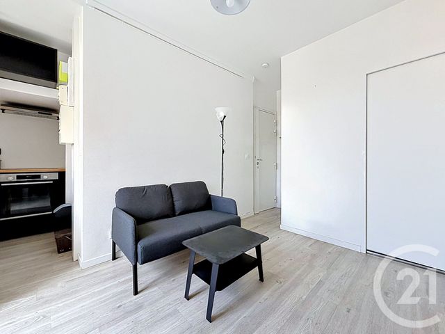 Appartement T2 à louer - 2 pièces - 25.85 m2 - ISSY LES MOULINEAUX - 92 - ILE-DE-FRANCE - Century 21 Agence Jaurès