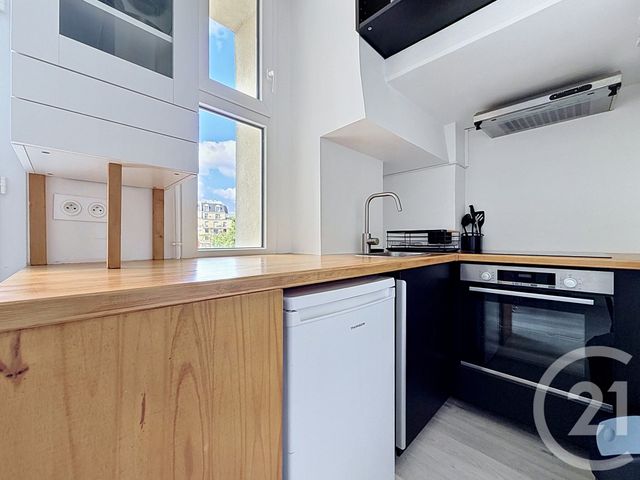 Appartement T2 à louer - 2 pièces - 25.85 m2 - ISSY LES MOULINEAUX - 92 - ILE-DE-FRANCE - Century 21 Agence Jaurès