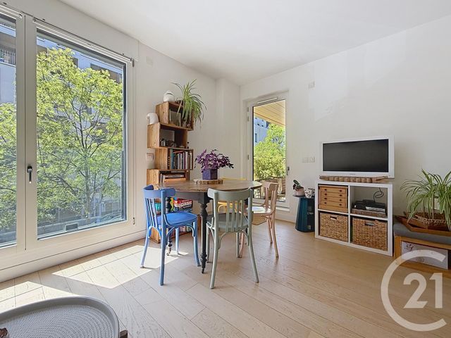 Appartement F3 à vendre - 3 pièces - 65.8 m2 - BOULOGNE BILLANCOURT - 92 - ILE-DE-FRANCE - Century 21 Agence Jaurès