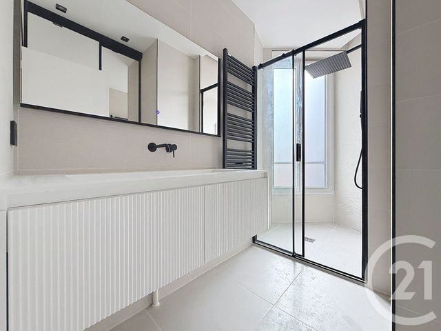 Appartement F3 à vendre - 3 pièces - 76.26 m2 - BOULOGNE BILLANCOURT - 92 - ILE-DE-FRANCE - Century 21 Agence Jaurès