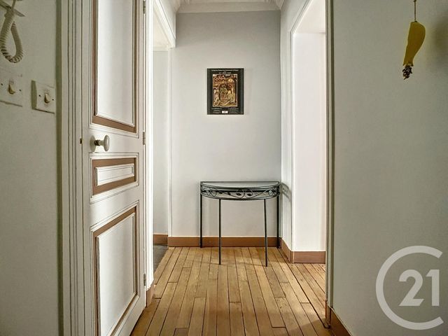Appartement T2 à louer - 2 pièces - 44.63 m2 - PARIS - 75015 - ILE-DE-FRANCE - Century 21 Agence Jaurès