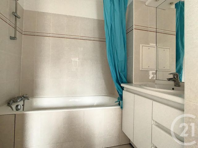 Appartement T2 à louer - 2 pièces - 46.07 m2 - ISSY LES MOULINEAUX - 92 - ILE-DE-FRANCE - Century 21 Agence Jaurès