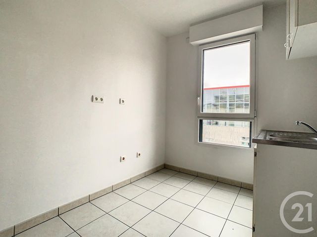Appartement T2 à louer - 2 pièces - 46.07 m2 - ISSY LES MOULINEAUX - 92 - ILE-DE-FRANCE - Century 21 Agence Jaurès