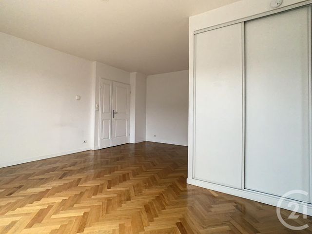 Appartement T2 à louer - 2 pièces - 46.07 m2 - ISSY LES MOULINEAUX - 92 - ILE-DE-FRANCE - Century 21 Agence Jaurès