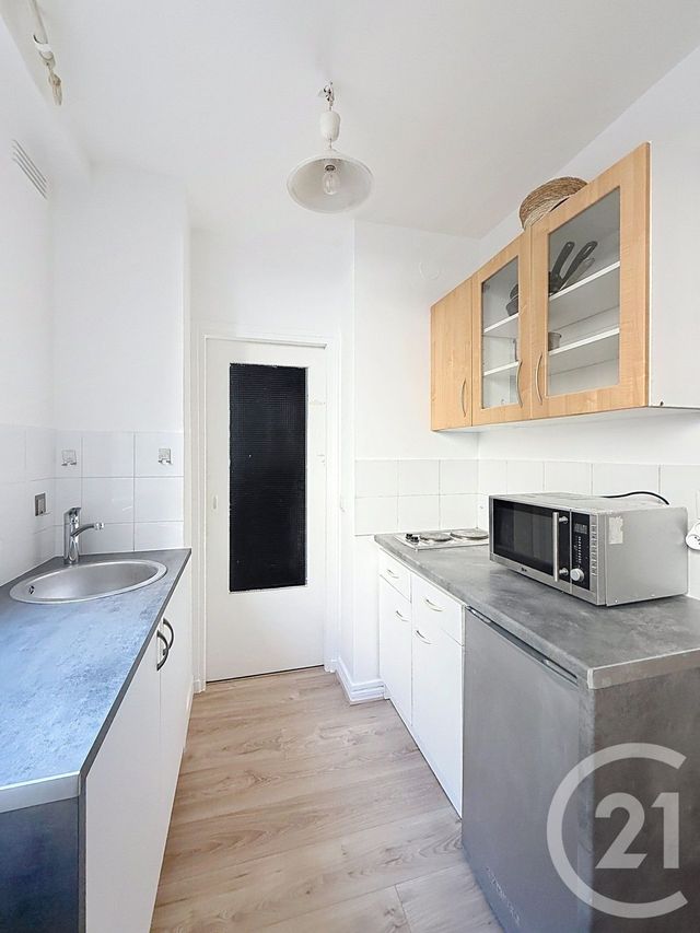 Appartement Studio à louer - 1 pièce - 23.67 m2 - BOULOGNE BILLANCOURT - 92 - ILE-DE-FRANCE - Century 21 Agence Jaurès
