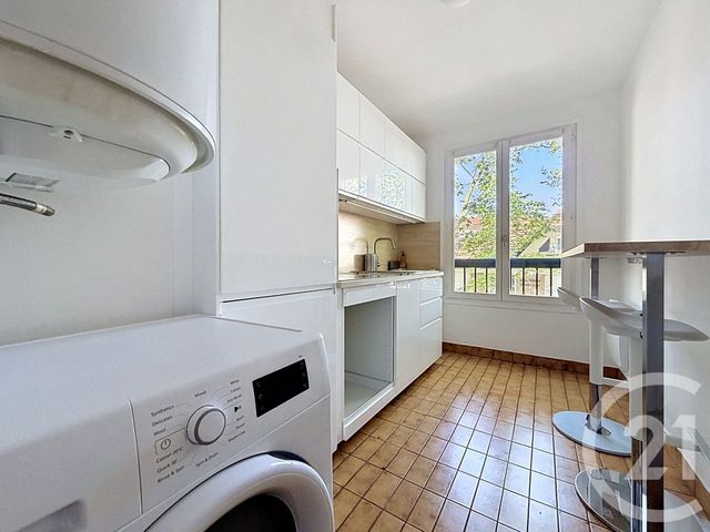 Appartement T2 à louer - 2 pièces - 47.27 m2 - MONTROUGE - 92 - ILE-DE-FRANCE - Century 21 Agence Jaurès