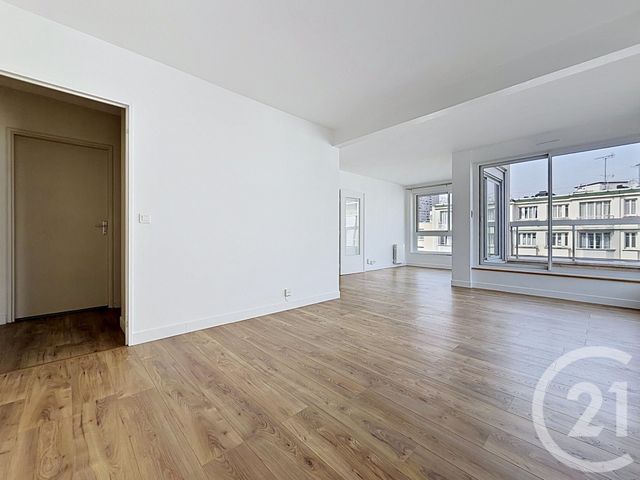 Appartement T3 à louer - 3 pièces - 84.7 m2 - COURBEVOIE - 92 - ILE-DE-FRANCE - Century 21 Agence Jaurès