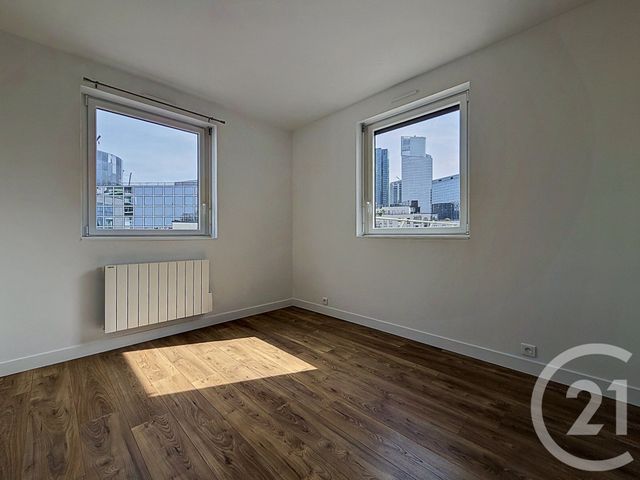 Appartement T3 à louer - 3 pièces - 84.7 m2 - COURBEVOIE - 92 - ILE-DE-FRANCE - Century 21 Agence Jaurès