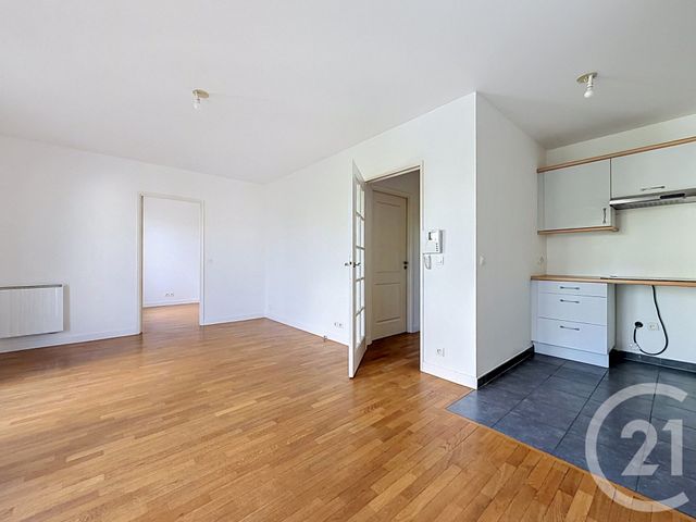 Appartement F2 à vendre - 2 pièces - 43.21 m2 - ISSY LES MOULINEAUX - 92 - ILE-DE-FRANCE - Century 21 Agence Jaurès