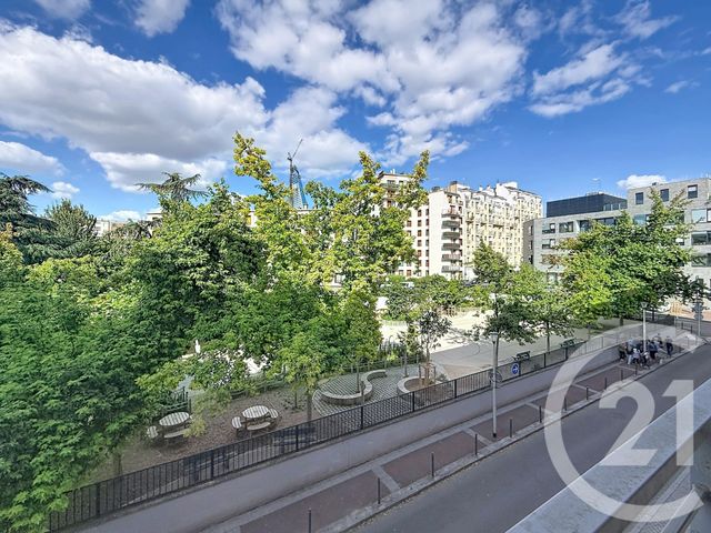 Appartement F2 à vendre - 2 pièces - 43.21 m2 - ISSY LES MOULINEAUX - 92 - ILE-DE-FRANCE - Century 21 Agence Jaurès