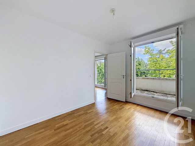 Appartement F2 à vendre - 2 pièces - 43.21 m2 - ISSY LES MOULINEAUX - 92 - ILE-DE-FRANCE - Century 21 Agence Jaurès