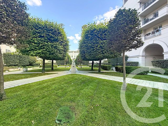 Appartement F2 à vendre - 2 pièces - 43.21 m2 - ISSY LES MOULINEAUX - 92 - ILE-DE-FRANCE - Century 21 Agence Jaurès