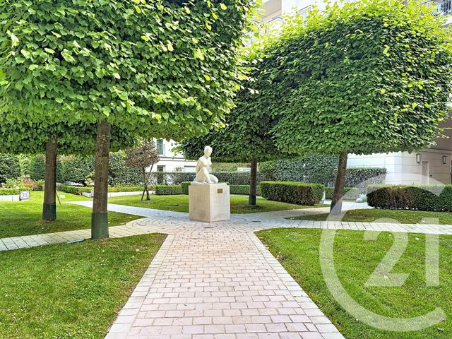 Appartement F2 à vendre - 2 pièces - 43.21 m2 - ISSY LES MOULINEAUX - 92 - ILE-DE-FRANCE - Century 21 Agence Jaurès
