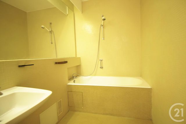 Appartement T2 à louer - 2 pièces - 64.09 m2 - BOULOGNE BILLANCOURT - 92 - ILE-DE-FRANCE - Century 21 Agence Jaurès