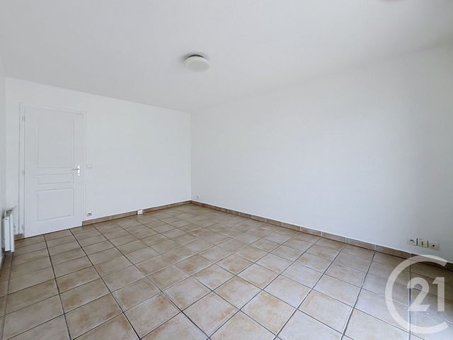 Appartement F2 à louer - 2 pièces - 42.0 m2 - ATHIS MONS - 91 - ILE-DE-FRANCE - Century 21 Agence Jaurès