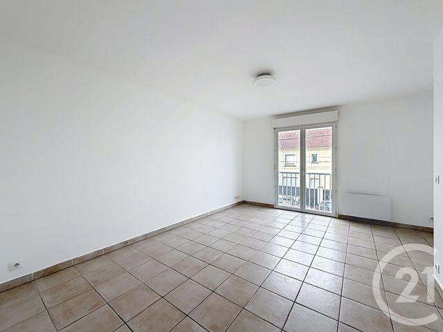 Appartement F2 à louer ATHIS MONS