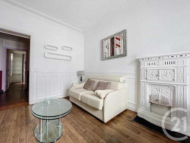 Appartement T2 à louer - 2 pièces - 40.72 m2 - PARIS - 75015 - ILE-DE-FRANCE - Century 21 Agence Jaurès