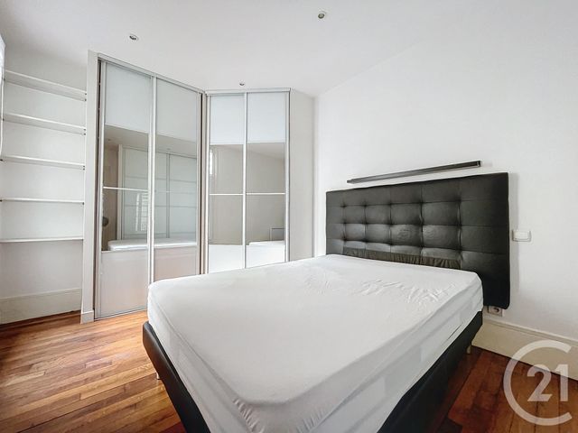 Appartement T2 à louer - 2 pièces - 40.72 m2 - PARIS - 75015 - ILE-DE-FRANCE - Century 21 Agence Jaurès