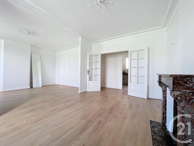 Appartement T2 à louer - 2 pièces - 51.17 m2 - BOULOGNE BILLANCOURT - 92 - ILE-DE-FRANCE - Century 21 Agence Jaurès