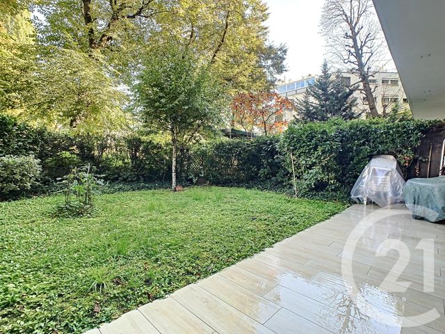 Appartement T2 à louer - 2 pièces - 43.94 m2 - ST CLOUD - 92 - ILE-DE-FRANCE - Century 21 Agence Jaurès