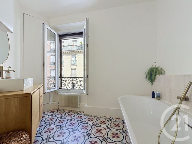 Appartement F5 à vendre - 5 pièces - 92.89 m2 - PARIS - 75012 - ILE-DE-FRANCE - Century 21 Agence Jaurès