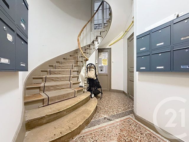 Appartement F5 à vendre - 5 pièces - 92.89 m2 - PARIS - 75012 - ILE-DE-FRANCE - Century 21 Agence Jaurès