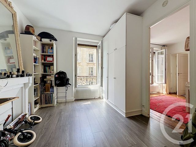 Appartement F5 à vendre - 5 pièces - 92.89 m2 - PARIS - 75012 - ILE-DE-FRANCE - Century 21 Agence Jaurès