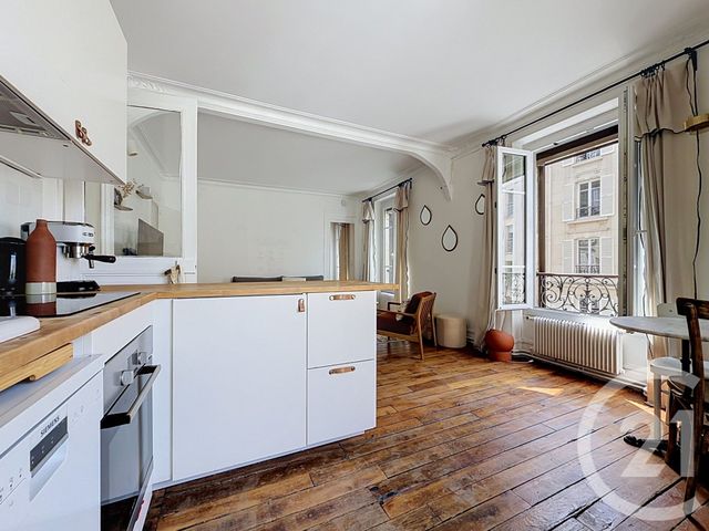 Appartement F5 à vendre - 5 pièces - 92.89 m2 - PARIS - 75012 - ILE-DE-FRANCE - Century 21 Agence Jaurès