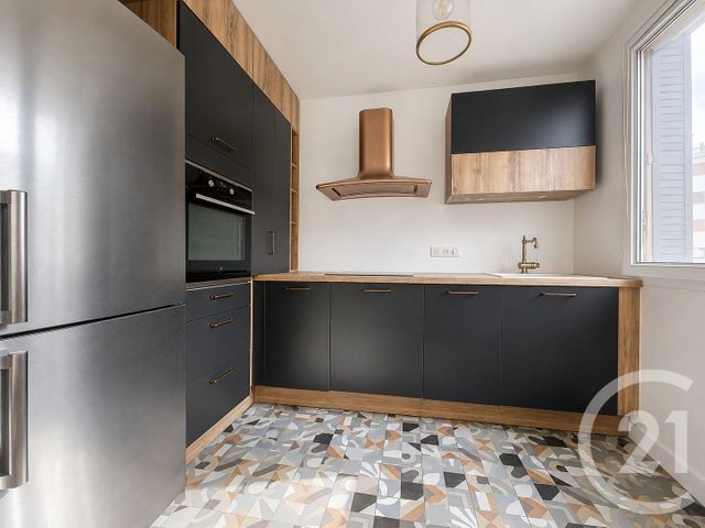 Appartement F3 à vendre - 3 pièces - 49.04 m2 - BOULOGNE BILLANCOURT - 92 - ILE-DE-FRANCE - Century 21 Agence Jaurès