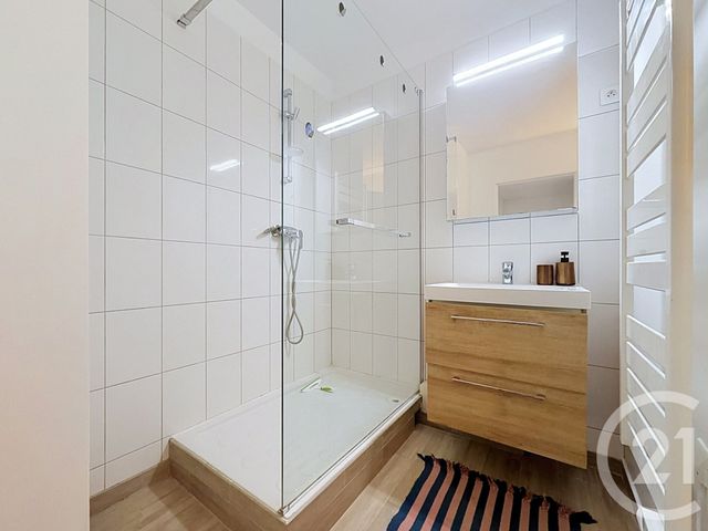Appartement F2 à vendre - 2 pièces - 50.75 m2 - BOULOGNE BILLANCOURT - 92 - ILE-DE-FRANCE - Century 21 Agence Jaurès