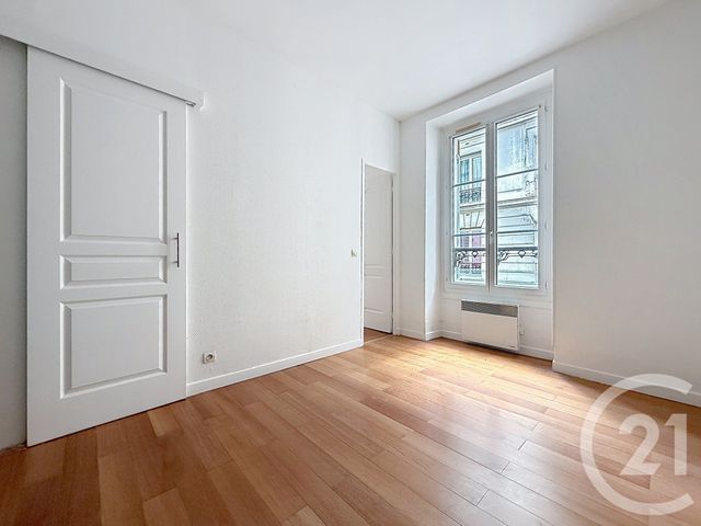 Appartement T2 à louer - 2 pièces - 25.83 m2 - PARIS - 75016 - ILE-DE-FRANCE - Century 21 Agence Jaurès