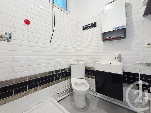 Appartement T2 à louer - 2 pièces - 25.83 m2 - PARIS - 75016 - ILE-DE-FRANCE - Century 21 Agence Jaurès